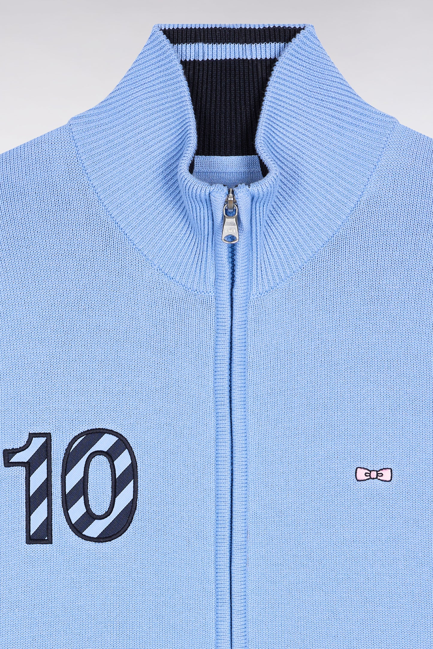 Cardigan zippé en coton marine broderie 10 ciel coupe droite