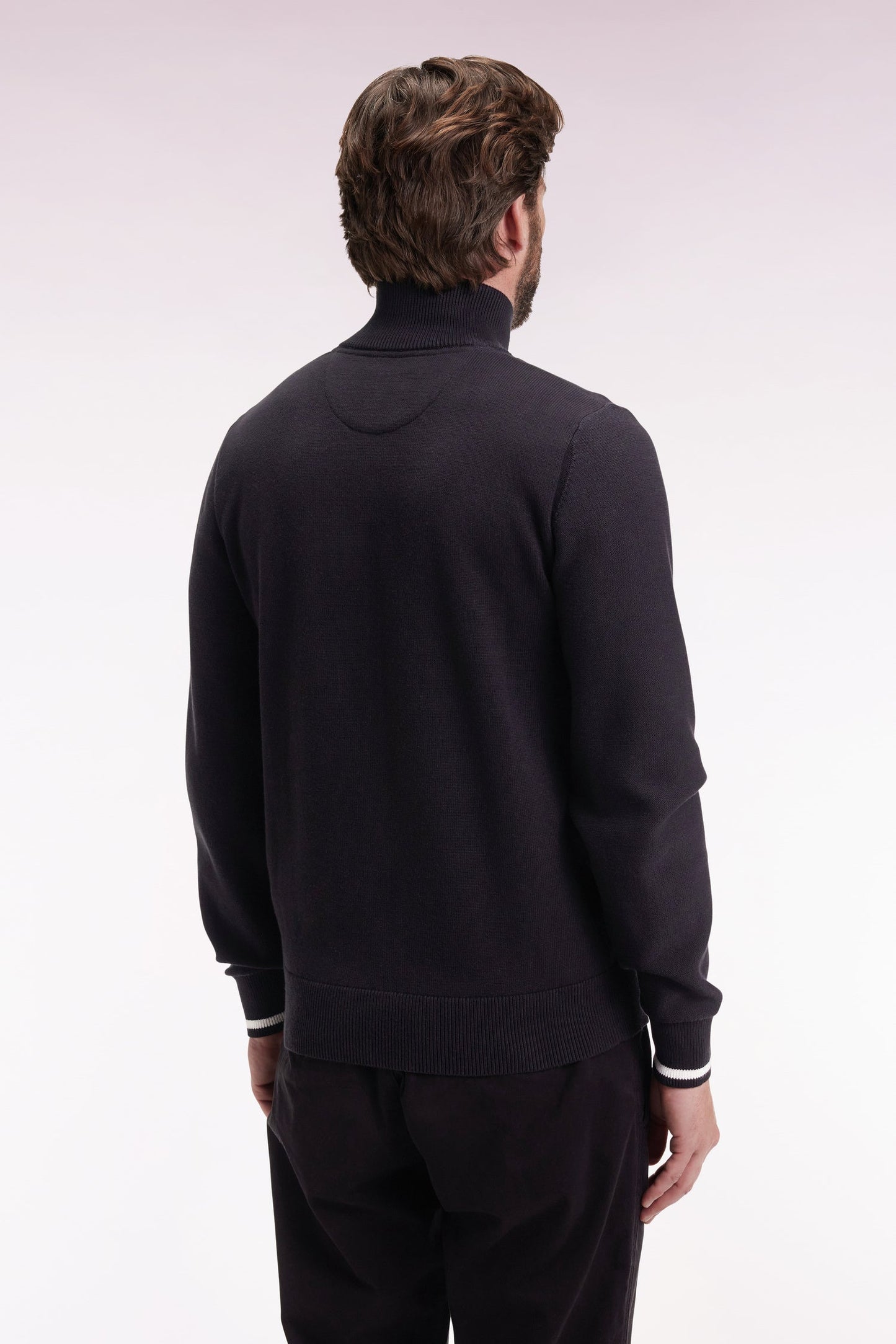 Cardigan zippé en coton marine broderie 10 noir coupe droite