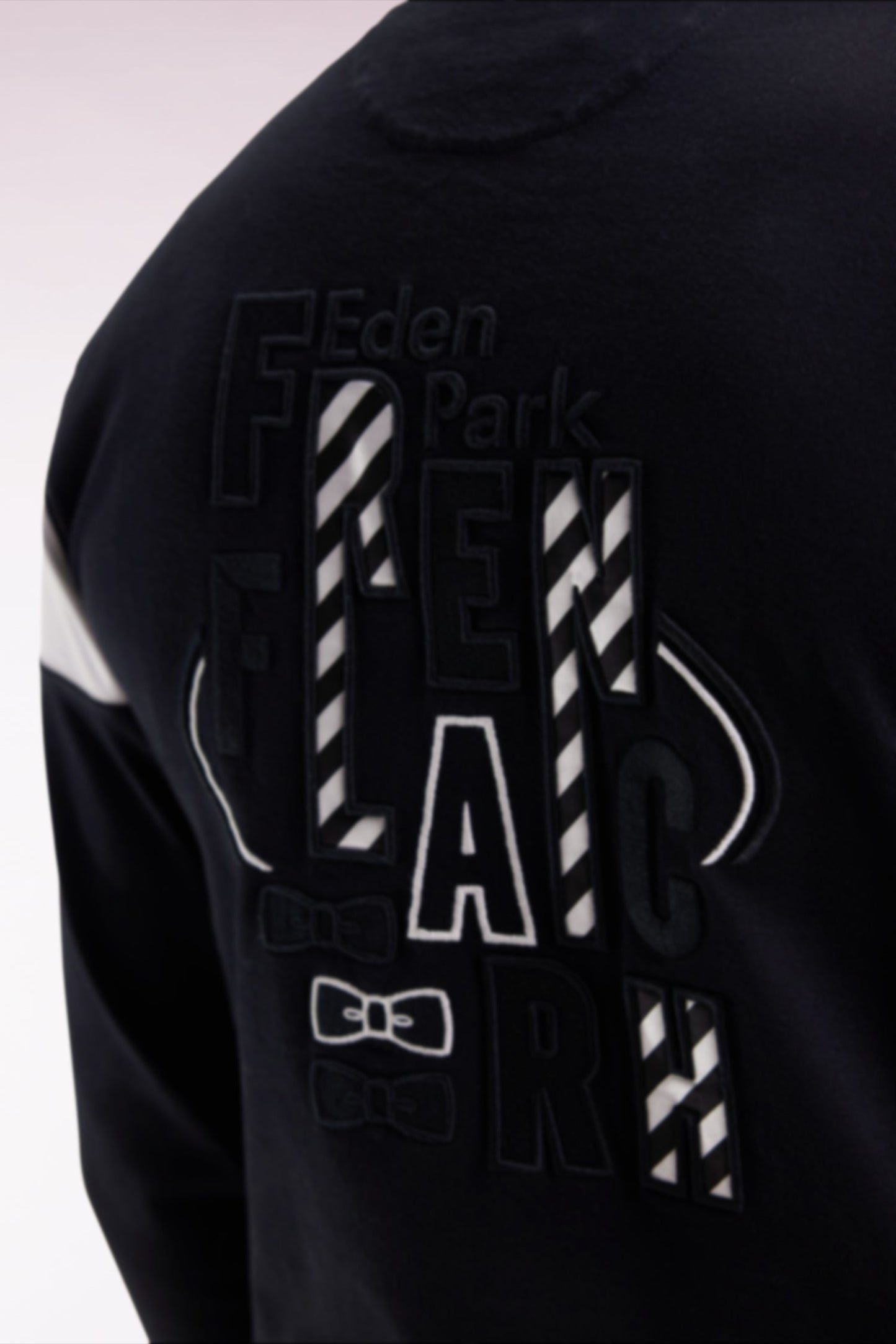Maillot à manches longues en jersey bicolore noir et blanc coupe droite
