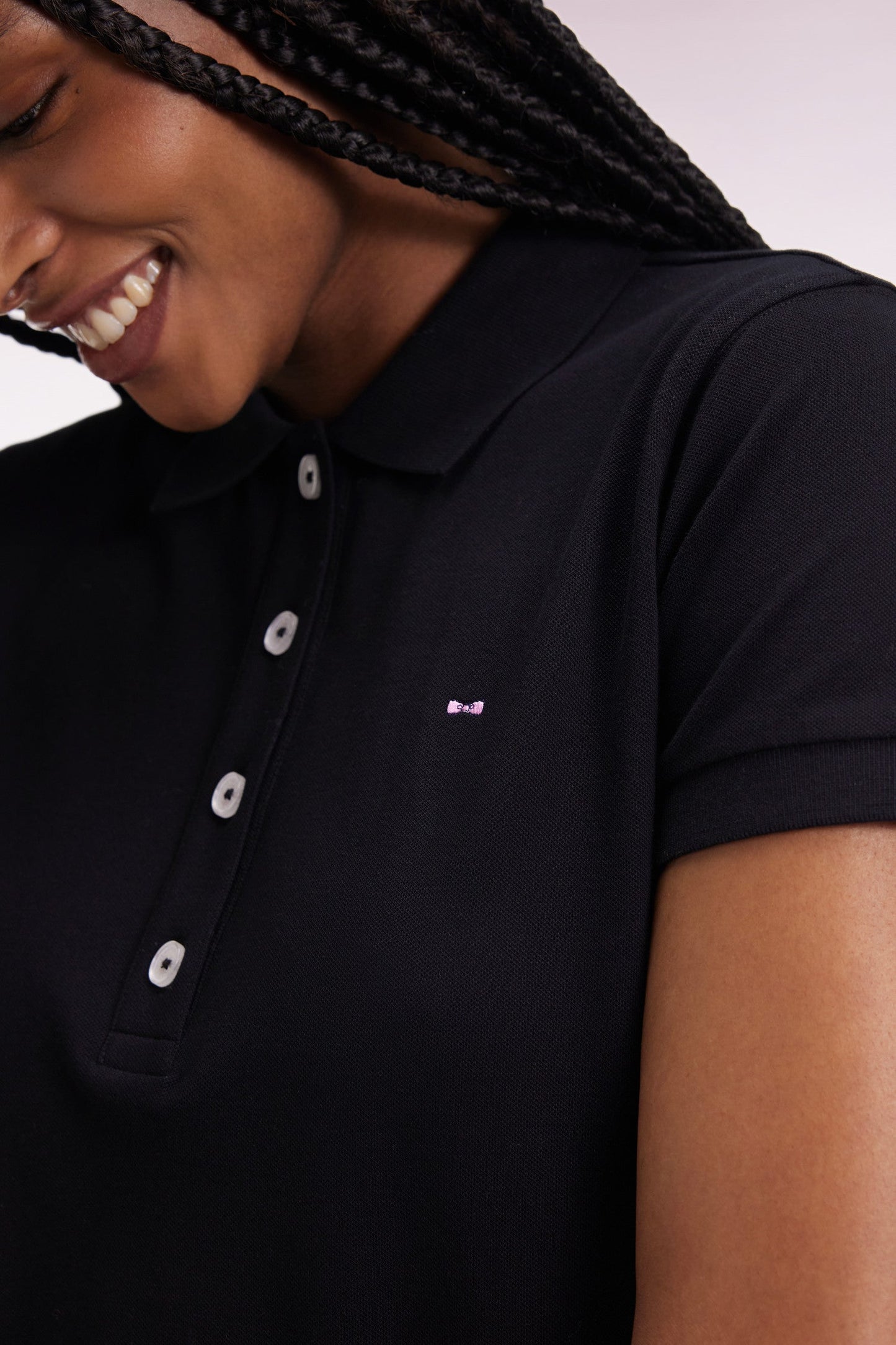 Polo manches courtes en coton stretch noir coupe slim