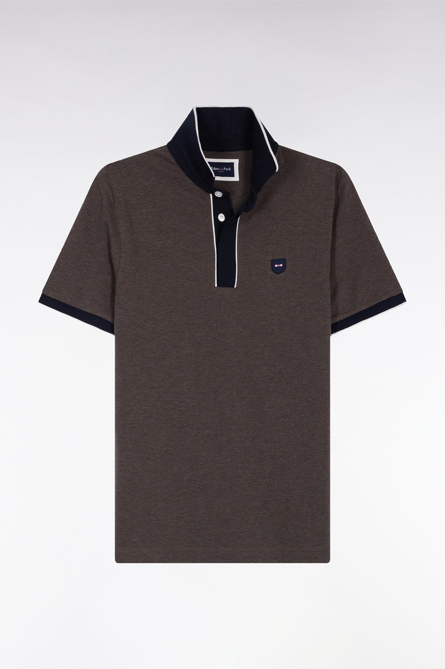 Polo manches courtes en piqué coton stretch marron coupe slim