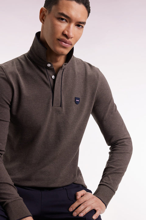 Polo à manches longues en coton stretch marron passepoilé coupe slim - Image 3