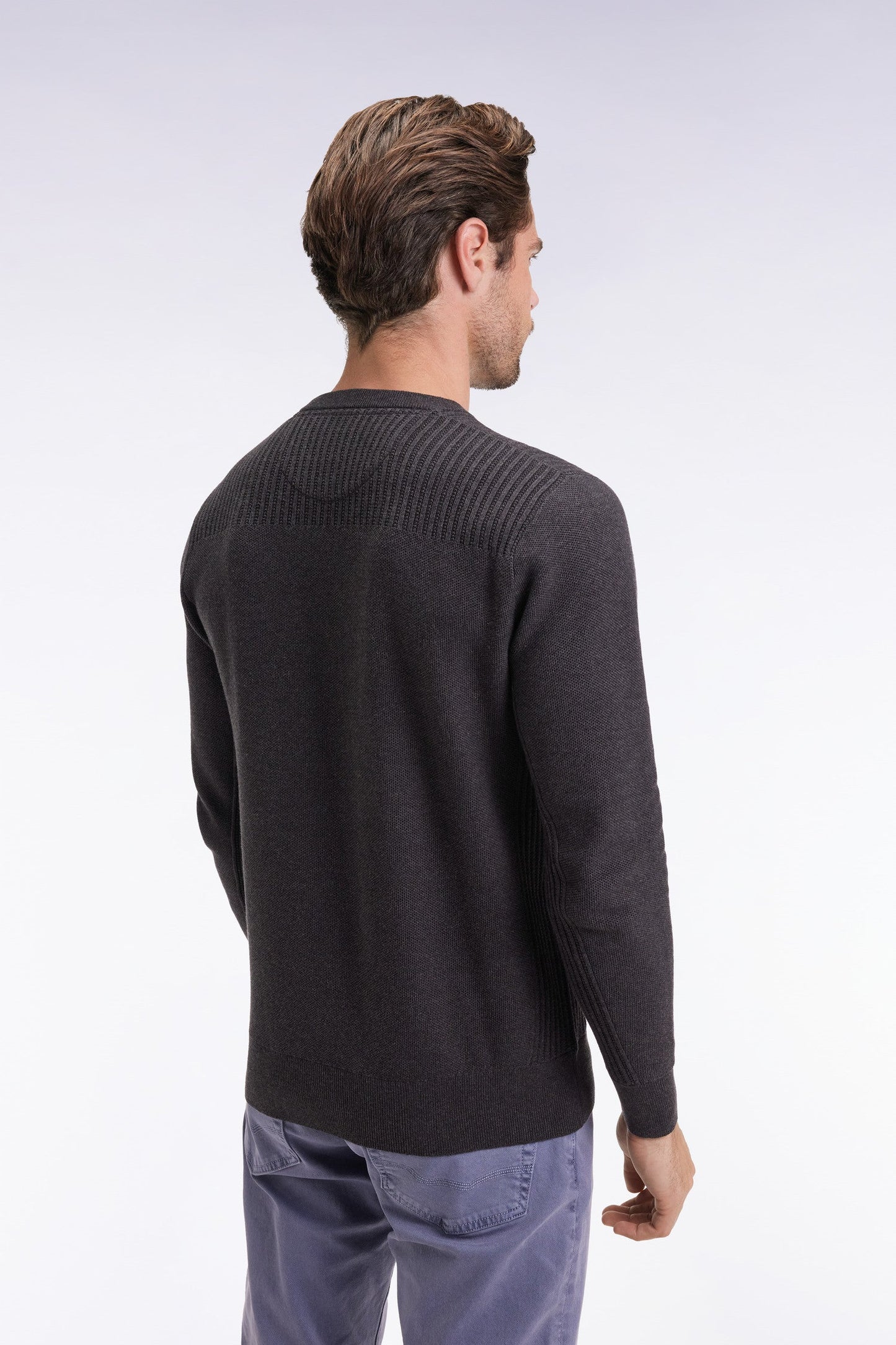 Pull col rond en coton nid d'abeille gris foncé