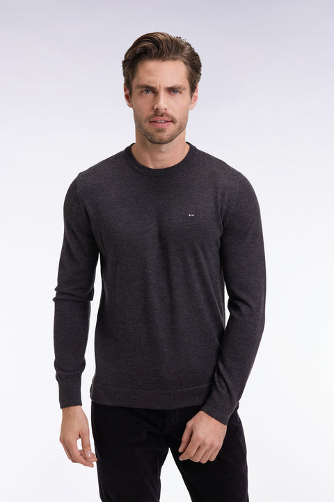 Pull col rond en laine mérinos gris foncé - Image 1