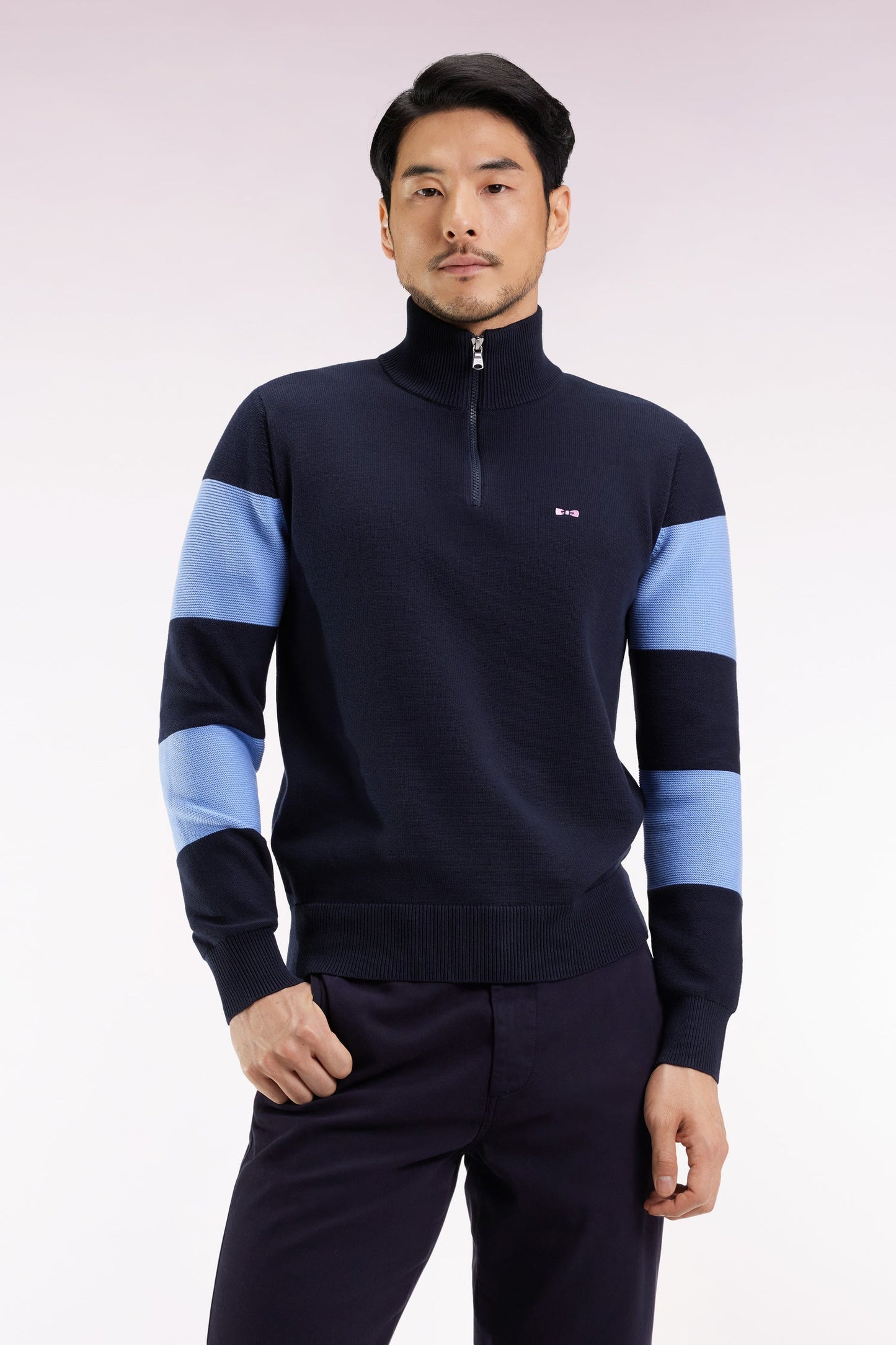 Pull col camionneur en coton marine et ciel broderie dos