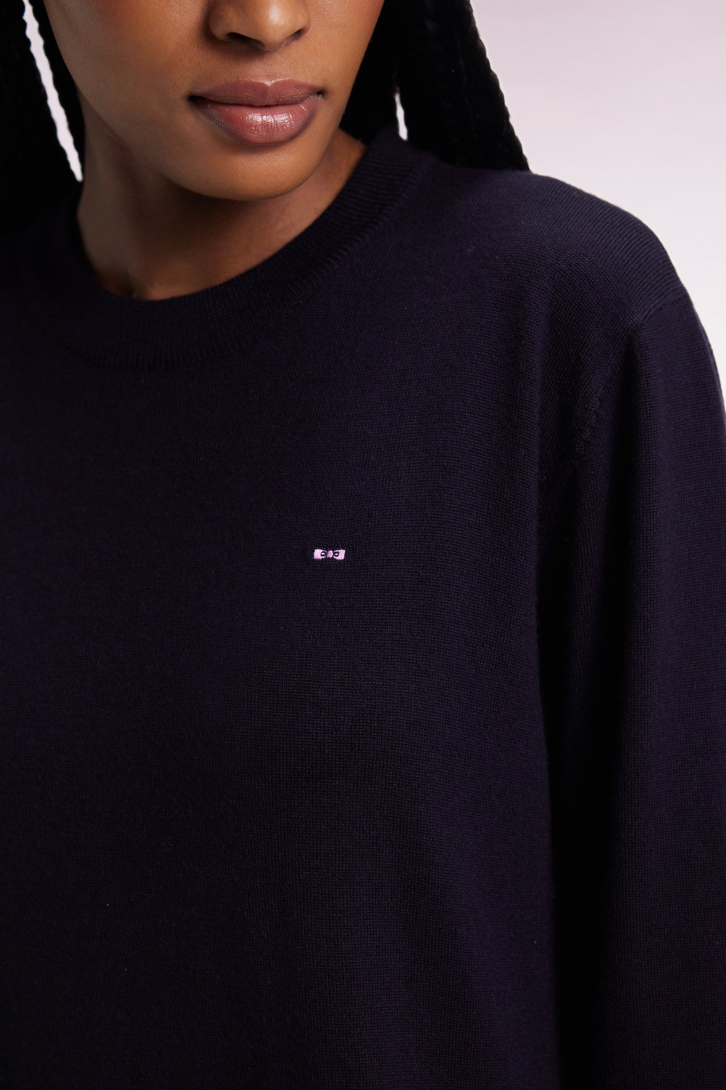 Robe en laine mérinos marine à col rond