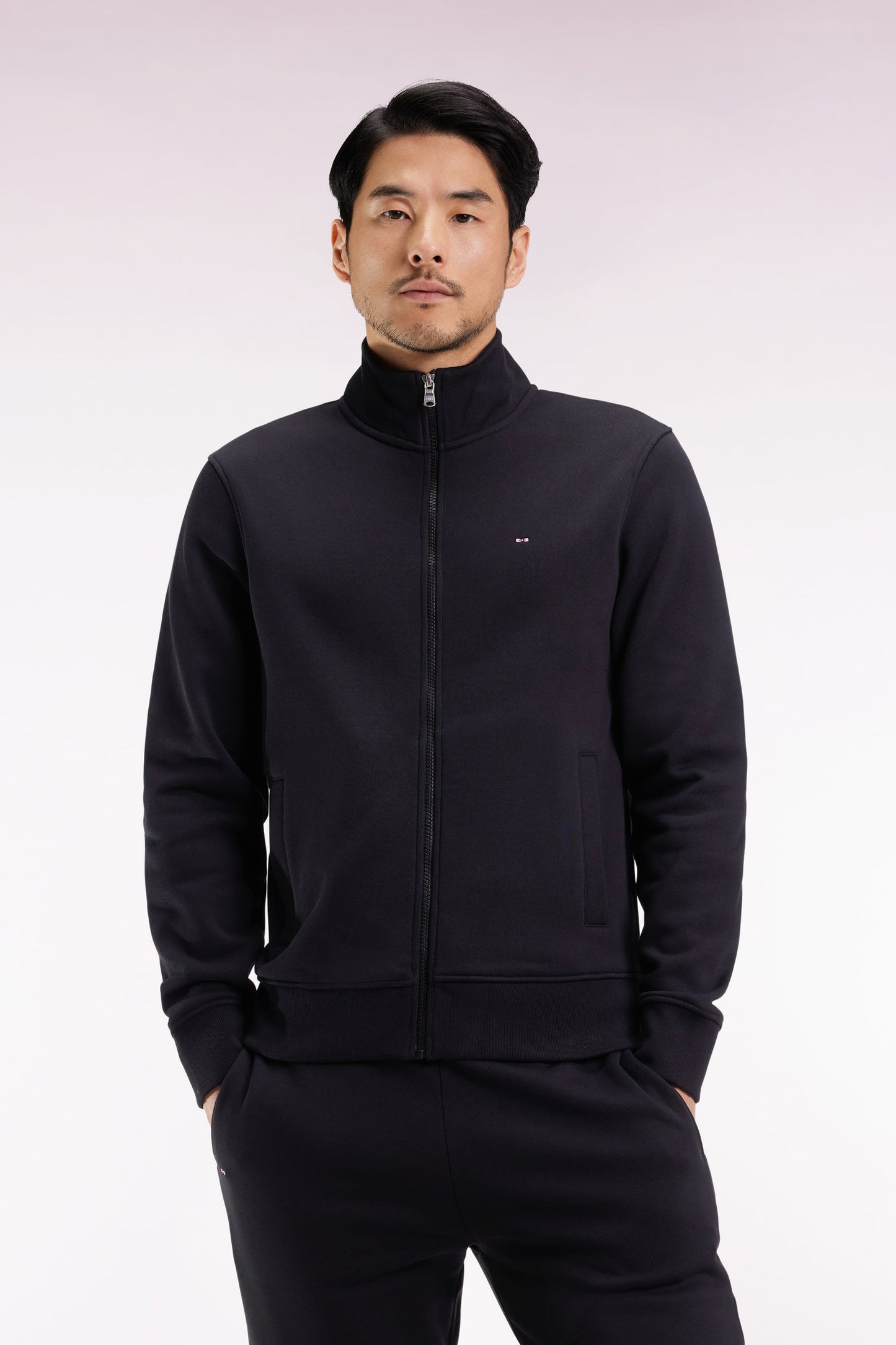 Sweatshirt zippé en coton noir coupe droite