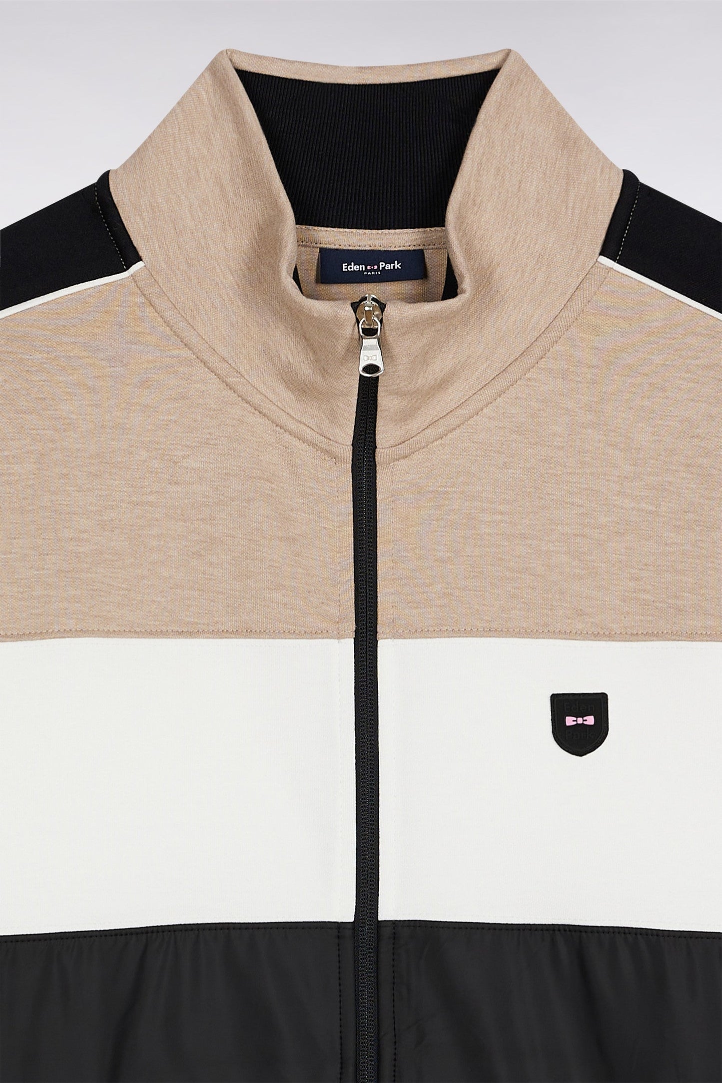 Sweatshirt zippé bimatière en nylon matelassé beige