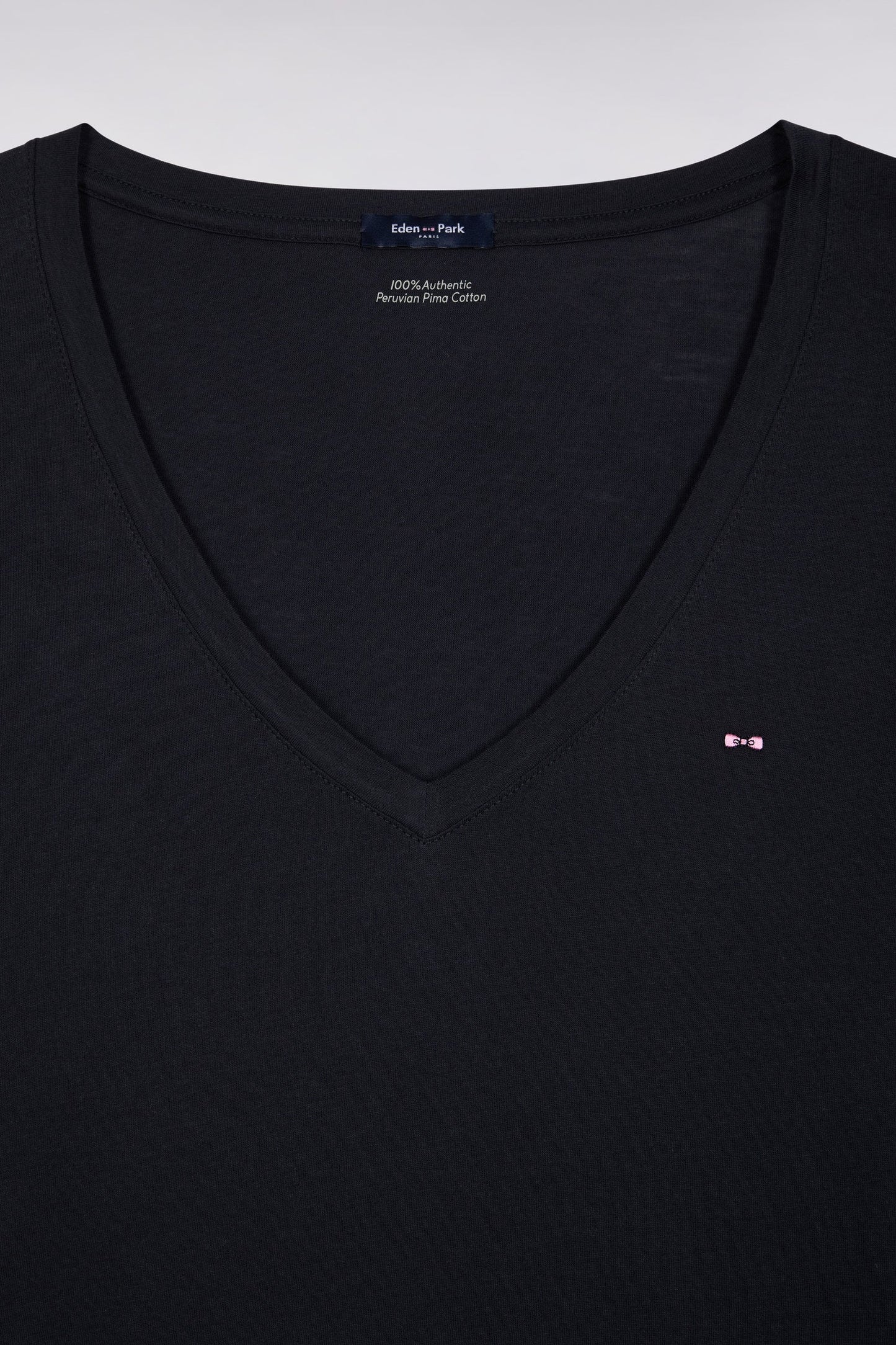 T-shirt à manches courtes en coton Pima marine col V
