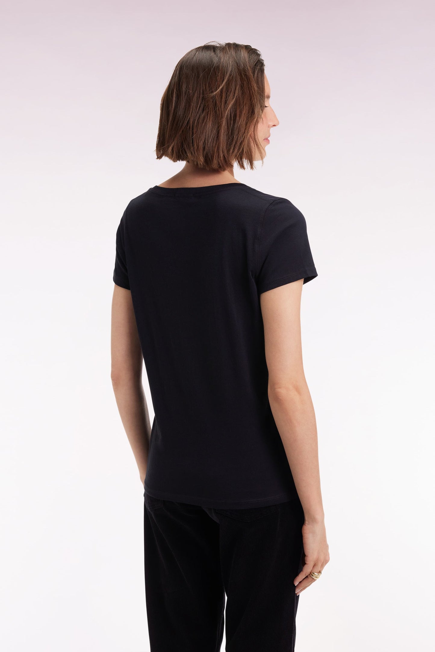 T-shirt à manches courtes en coton Pima marine col V