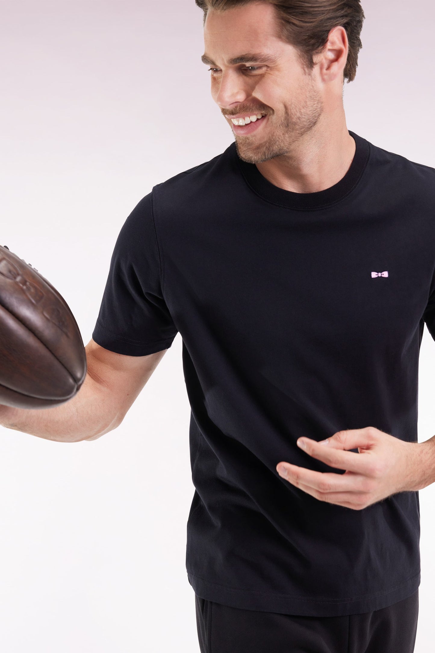 T-shirt à manches courtes dos brodé en coton noir