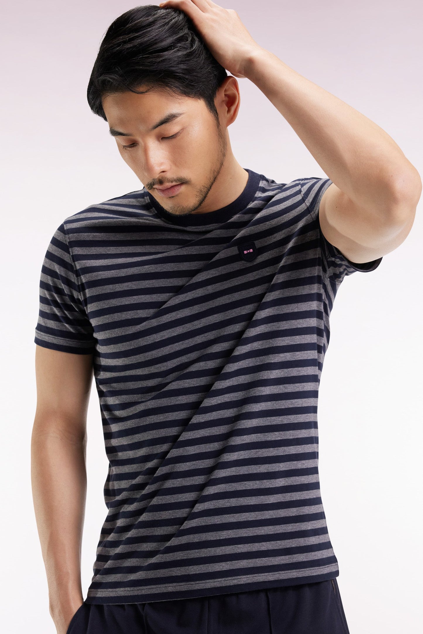 T-shirt à manches courtes en jersey de coton rayé gris