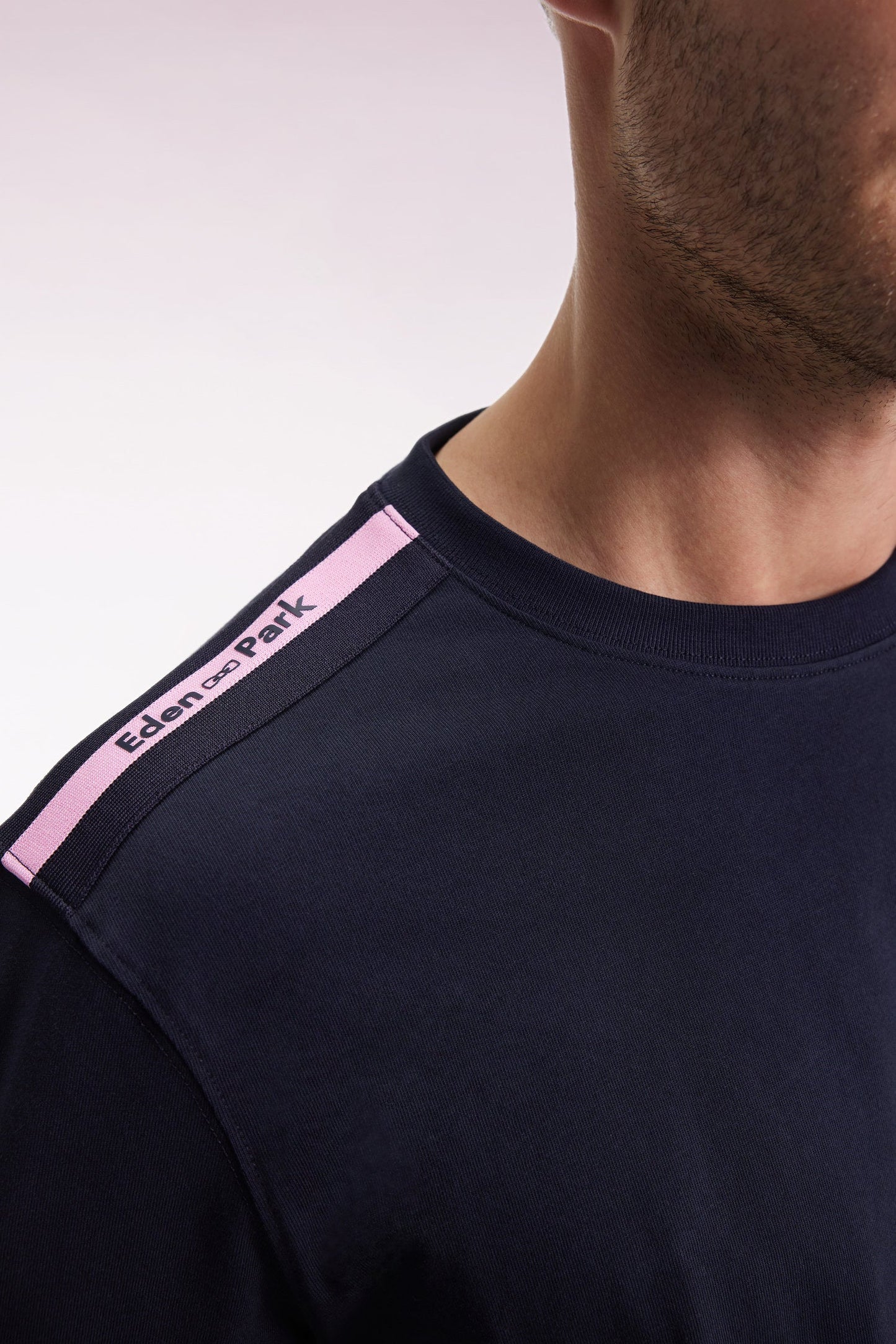 T-shirt à manches courtes en coton marine bande épaules