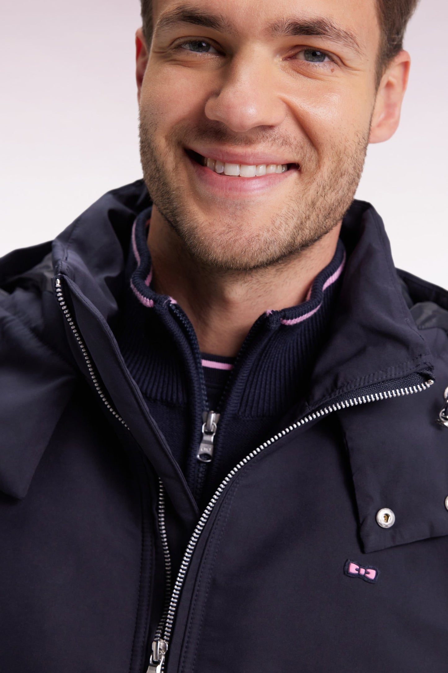 Blouson coupe vent marine à capuche