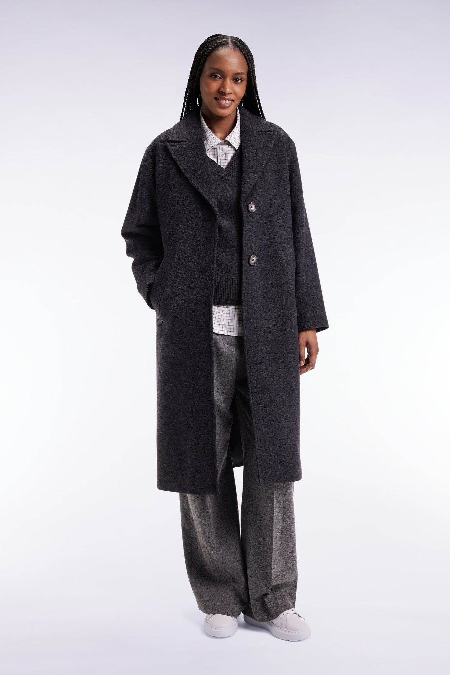 Manteau masculin coupe oversized en laine gris foncé