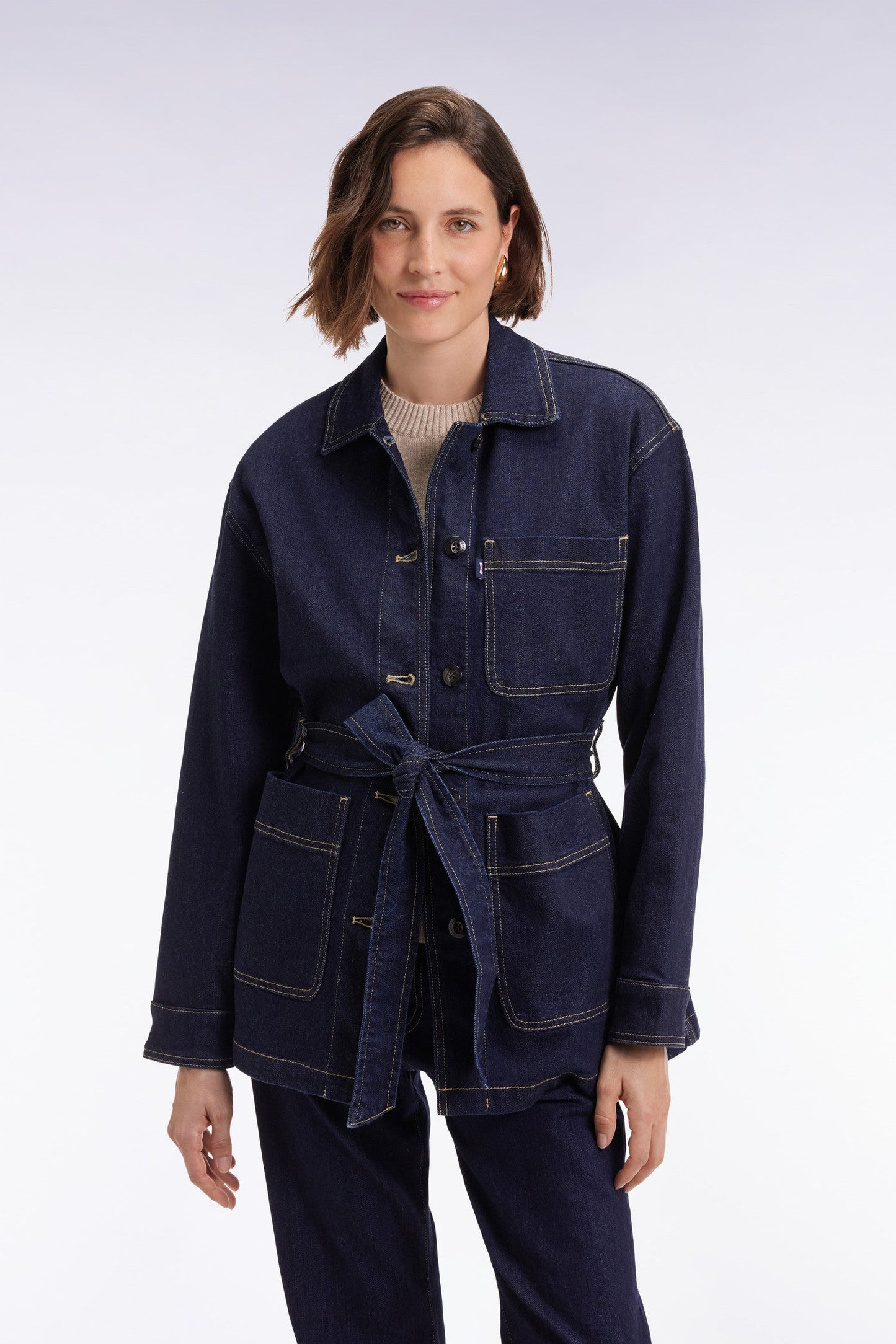 Surchemise ceinturée en denim stretch brut coupe Oversized